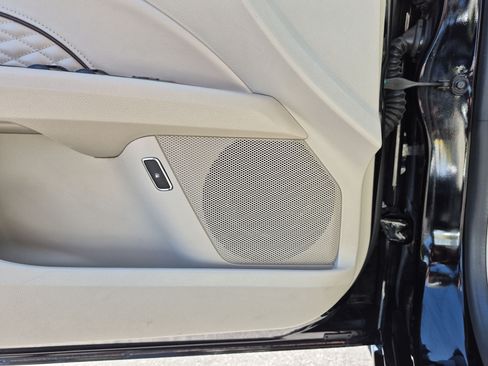 Used 2017 Ford Fusion Energi Titanium FWD image 15