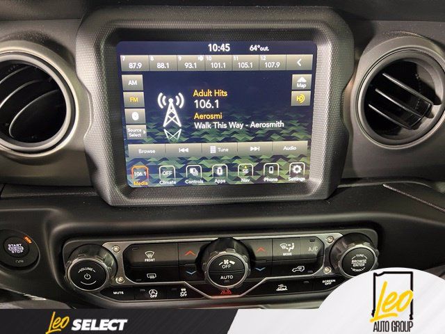 Used 2023 Jeep Gladiator Sport AWD/4WD image 11