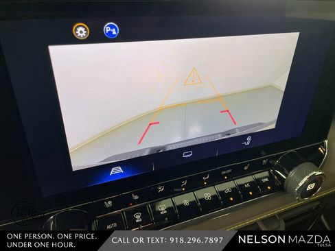 Used 2023 Chevrolet Colorado ZR2 w/ ZR2 Convenience Package III image 30