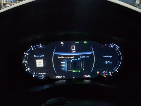 Used 2017 Cadillac Escalade Luxury image 27