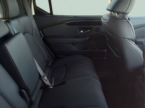 Certified 2026 Honda Passport TrailSport Elite image 12