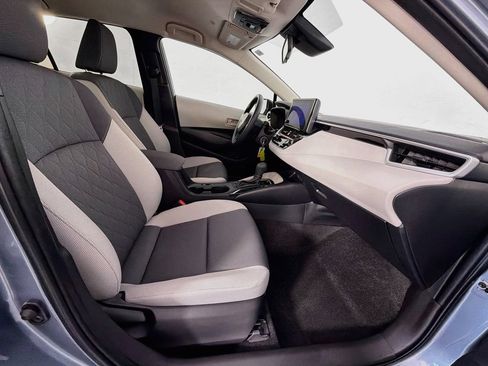 Used 2023 Toyota Corolla LE FWD image 30