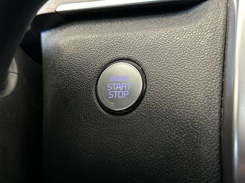 Used 2023 Kia Sorento S w/ Panoramic Sunroof Package image 26