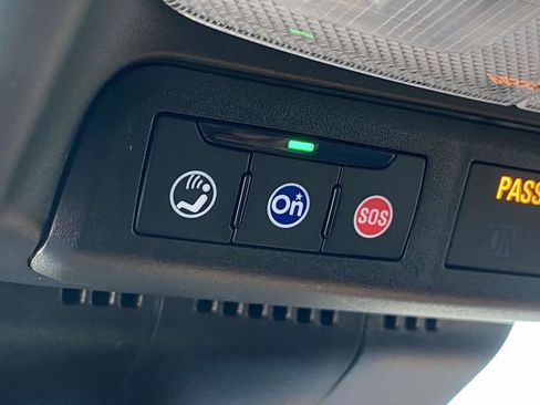 Used 2024 GMC Canyon AT4 w/ AT4 Premium Package image 34