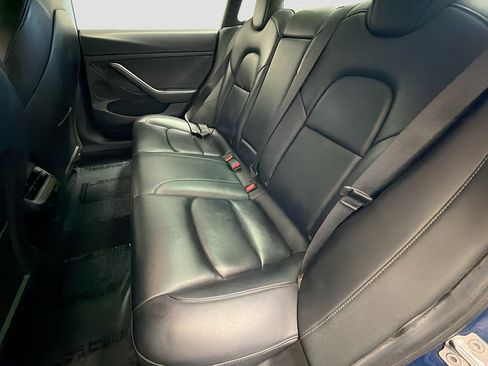 Used 2022 Tesla Model 3 RWD image 11