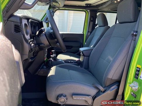 New 2026 Jeep Gladiator Sport AWD/4WD image 25