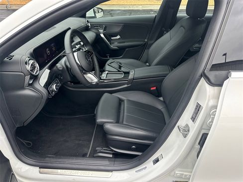 Certified 2026 Mercedes-Benz CLA 250 4MATIC image 3