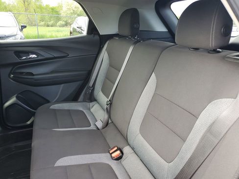 Used 2022 Chevrolet TrailBlazer LT AWD/4WD image 27