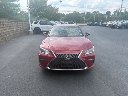 Used 2023 Lexus ES 250 w/ Premium Package AWD/4WD image 2