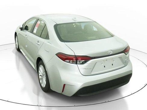 New 2026 Toyota Corolla Hybrid Sedan FWD image 5