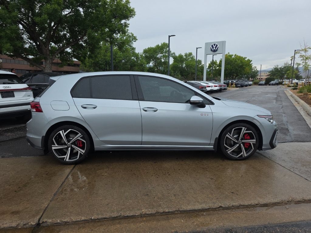 Certified 2025 Volkswagen GTI SE FWD image 7