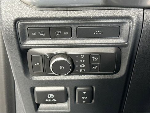 Used 2021 Ford F150 Lariat w/ Equipment Group 502A High image 26