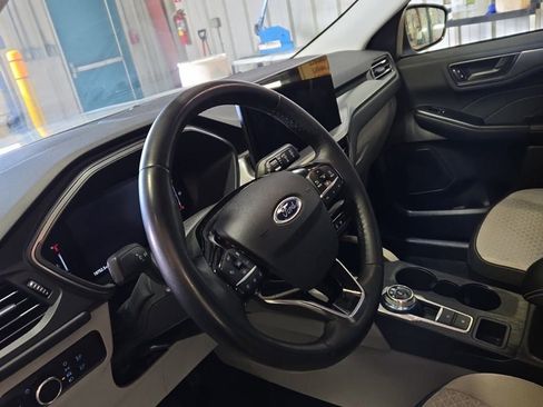 Used 2023 Ford Escape Active w/ Tech Pack #1 image 8