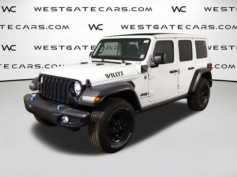 Used 2023 Jeep Wrangler Unlimited w/ Sun & Screen Package AWD/4WD image 1