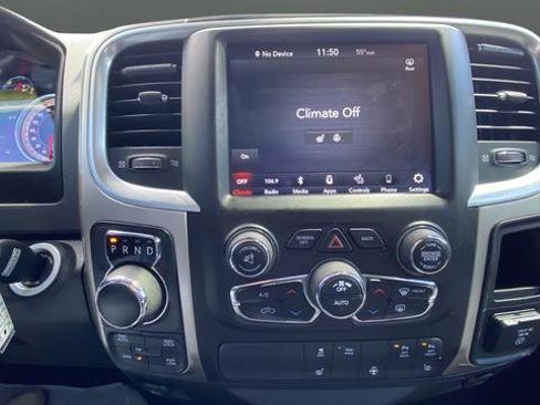 Used 2019 RAM 1500 Big Horn AWD/4WD image 11