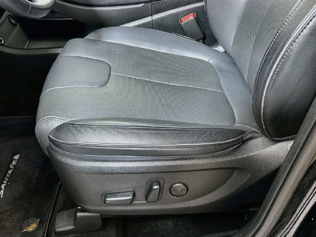 Used 2022 Hyundai Santa Fe SEL w/ Convenience + Premium Package AWD/4WD image 21