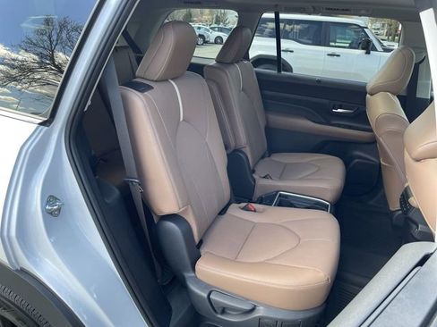 New 2026 Toyota Grand Highlander AWD image 22