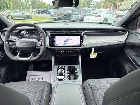 New 2026 Jeep Cherokee Laredo AWD/4WD image 25