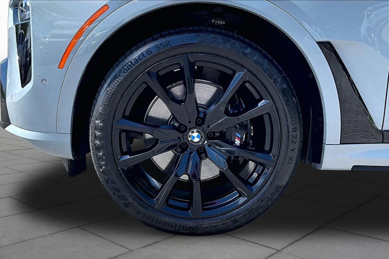 Used 2026 BMW X7 xDrive40i w/ Executive Package AWD/4WD image 11