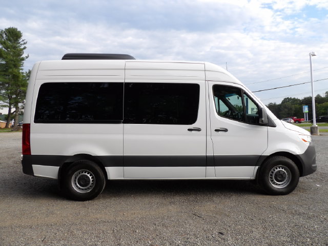 Used 2025 Mercedes-Benz Sprinter 2500 image 6