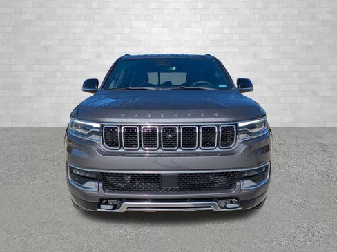 Used 2023 Jeep Wagoneer Series III w/ Convenience Group I image 6