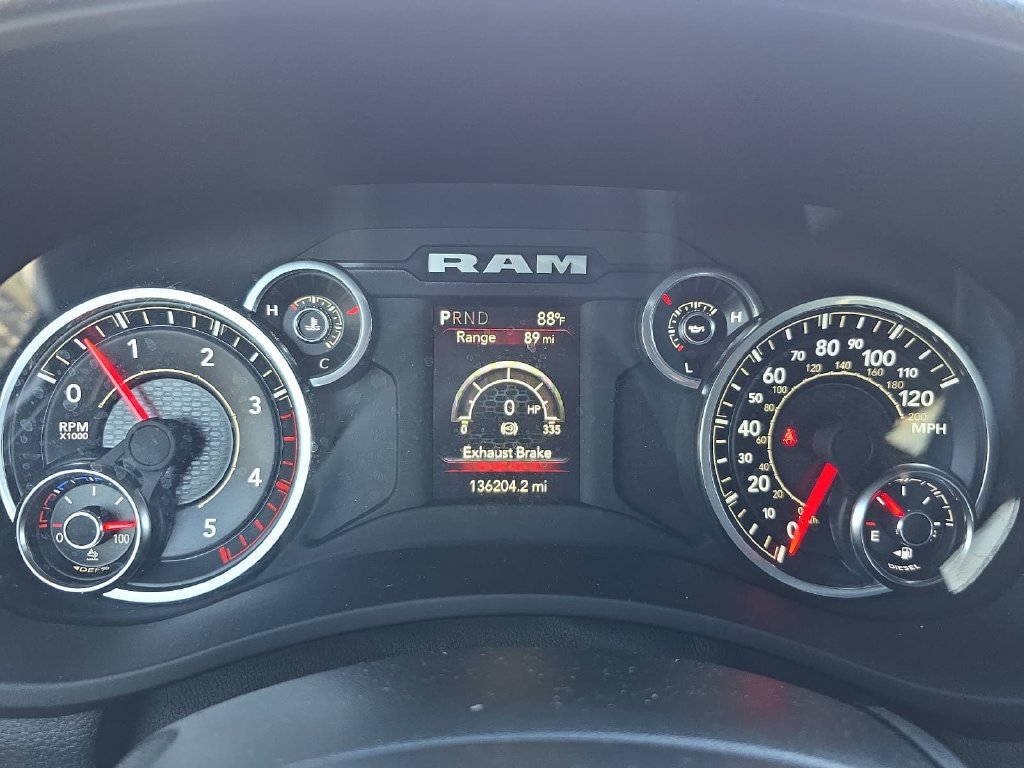 Used 2024 RAM 3500 Tradesman w/ Chrome Appearance Group AWD/4WD image 18