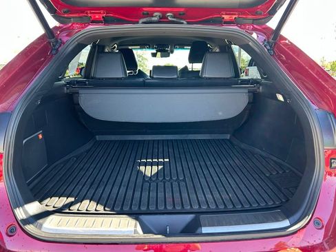 Used 2023 Toyota Venza Limited AWD/4WD image 28