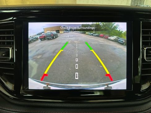 Used 2022 Dodge Durango R/T w/ Blacktop Package AWD/4WD image 6