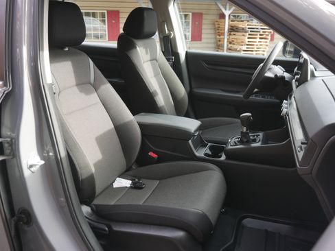 Used 2023 Honda CR-V LX image 22