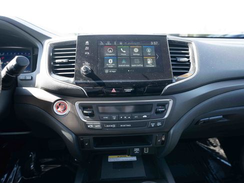 Used 2023 Honda Passport TrailSport image 17