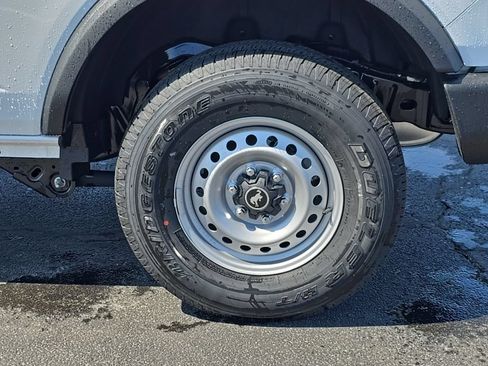 New 2025 Ford Bronco 4-Door AWD/4WD image 58