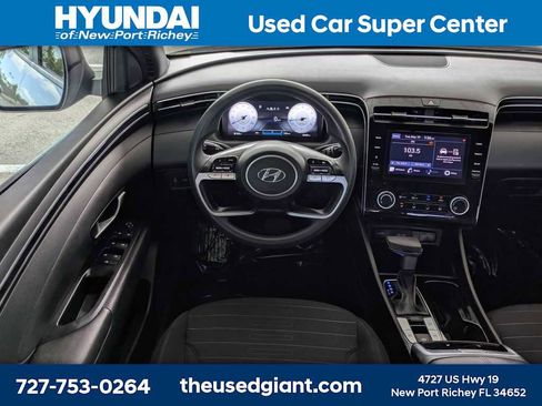 Used 2022 Hyundai Santa Cruz SEL w/ Activity Package FWD image 16