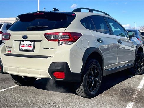 Used 2023 Subaru Crosstrek 2.0i Premium w/ Special Edition image 11