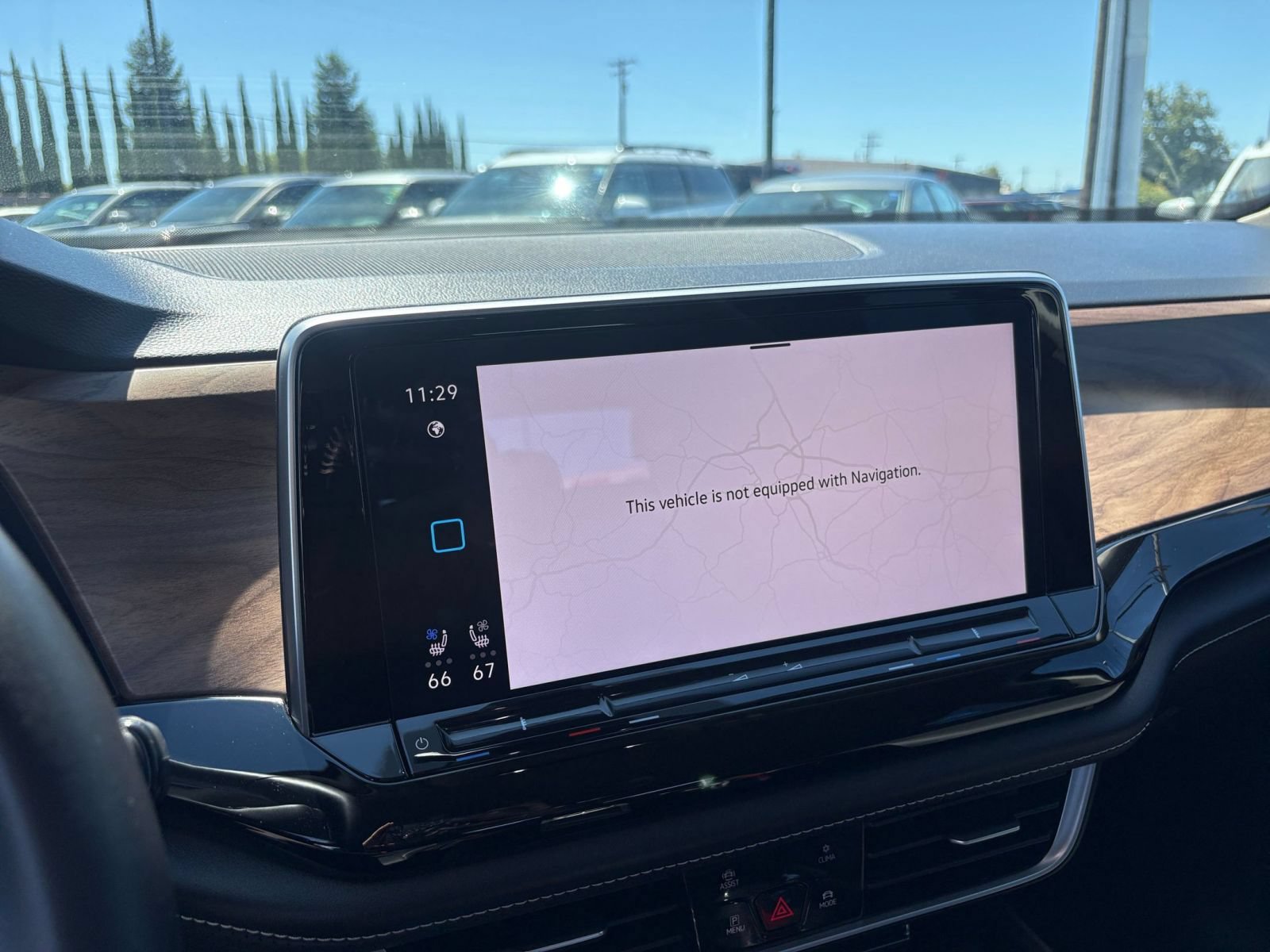 Used 2026 Volkswagen Atlas SE FWD image 19