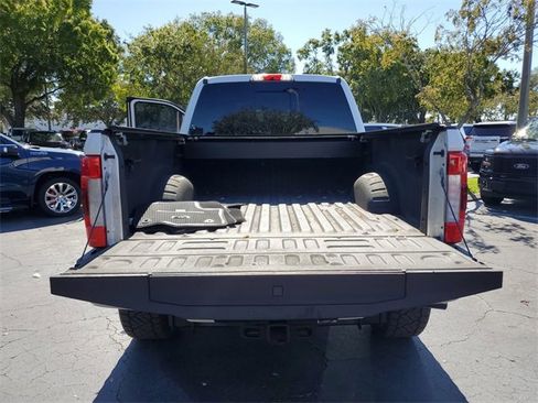 Used 2019 Ford F250 Platinum w/ Platinum Ultimate Package image 26