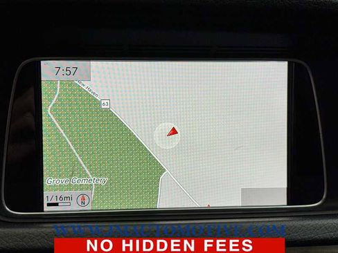 Used 2014 Mercedes-Benz E 350 4MATIC Sedan image 25