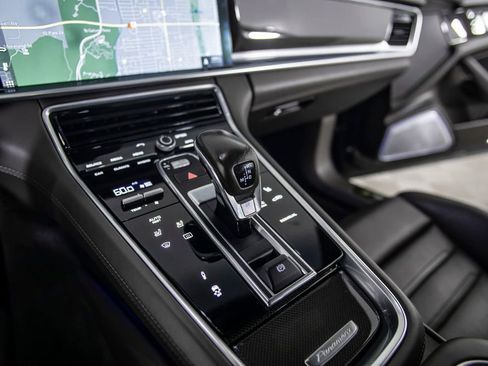 Used 2018 Porsche Panamera Turbo S Executive image 37