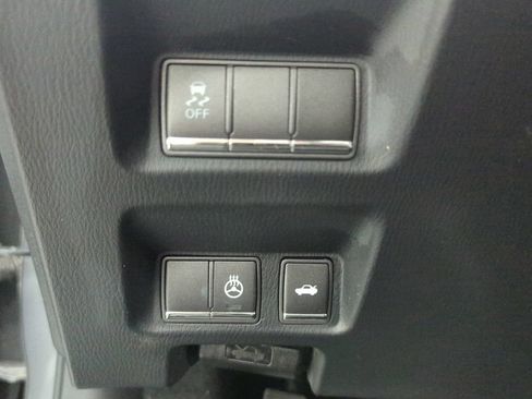 Used 2016 INFINITI Q70 L 3.7 AWD/4WD image 12