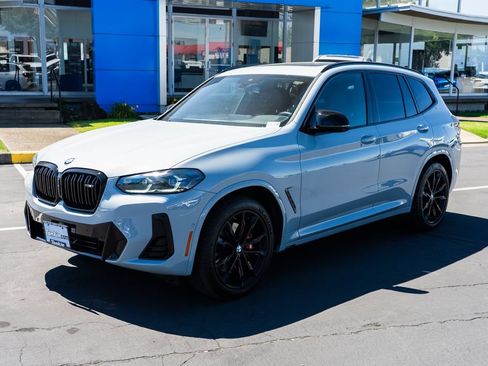 Used 2024 BMW X3 M40i w/ Parking Assistance Package AWD/4WD image 2
