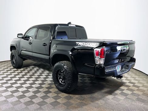 Certified 2023 Toyota Tacoma TRD Sport AWD/4WD image 6