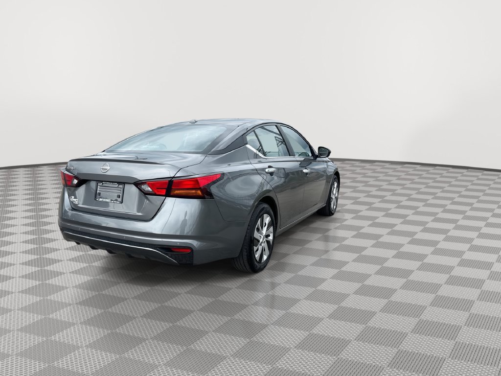 Certified 2025 Nissan Altima 2.5 S FWD image 12