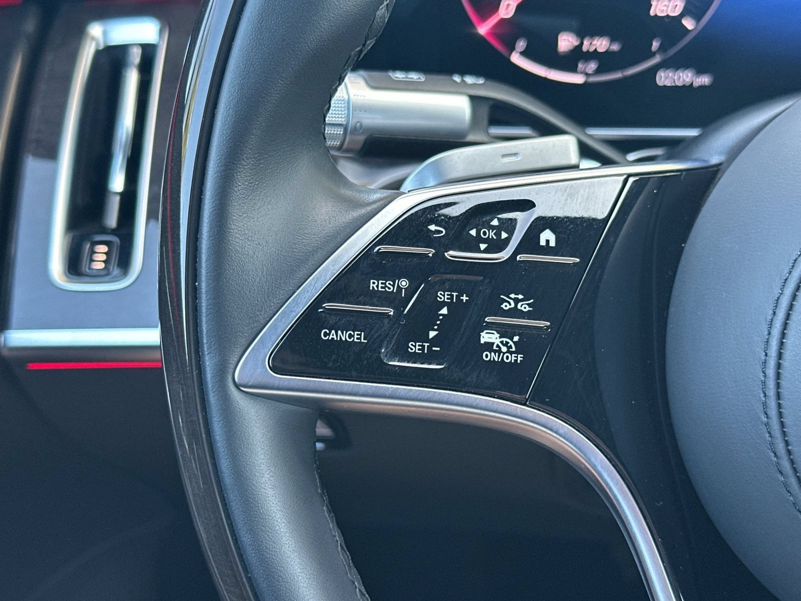 Certified 2026 Mercedes-Benz S 580e 4MATIC Sedan image 28