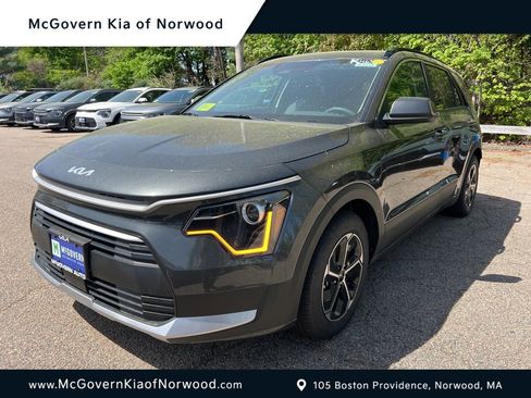 New 2025 Kia Niro EX w/ EX Cold Weather Package image 1