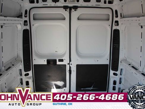 Used 2023 RAM ProMaster 2500 w/ Driver Convenience Group image 18