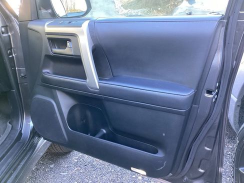 Used 2022 Toyota 4Runner TRD Sport image 7