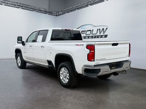 Used 2024 Chevrolet Silverado 2500 LTZ w/ LTZ Convenience Package AWD/4WD image 5