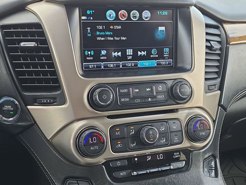 Used 2017 GMC Yukon Denali w/ Enhanced Security Package image 16