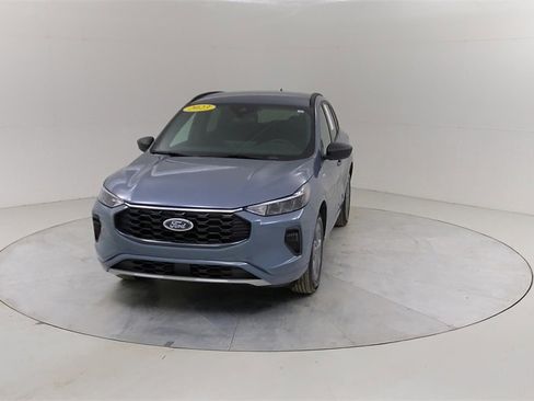 Certified 2023 Ford Escape ST-Line w/ Tech Pack #1 image 8