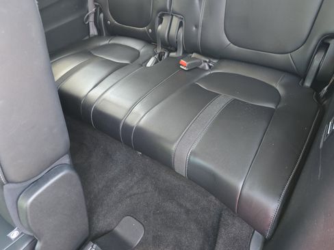 Used 2023 Honda Pilot Touring image 15