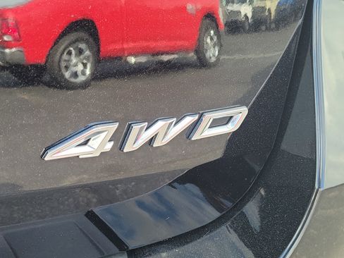 Used 2023 Ford Explorer XLT w/ Equipment Group 202A image 36